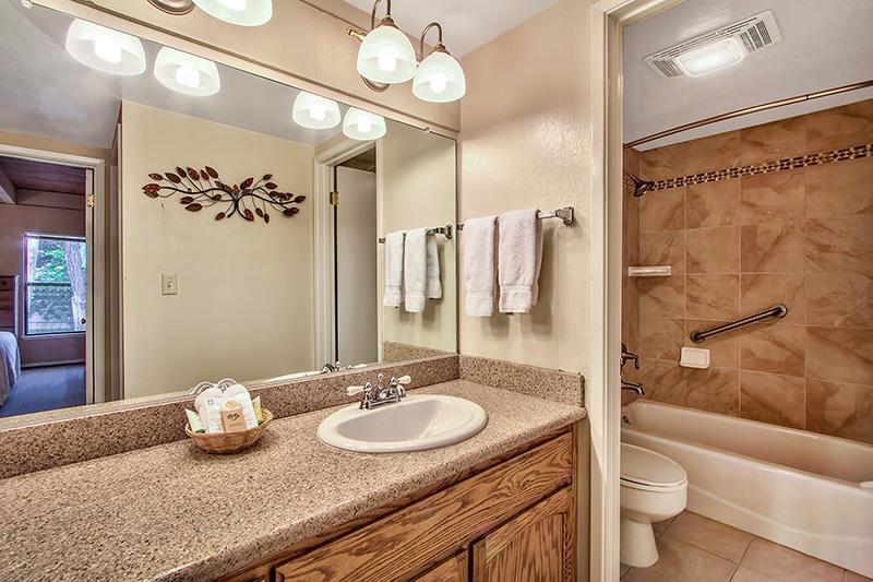South Lake Tahoe Resort - Steps To Beach & Close To Heavenly 外观 照片